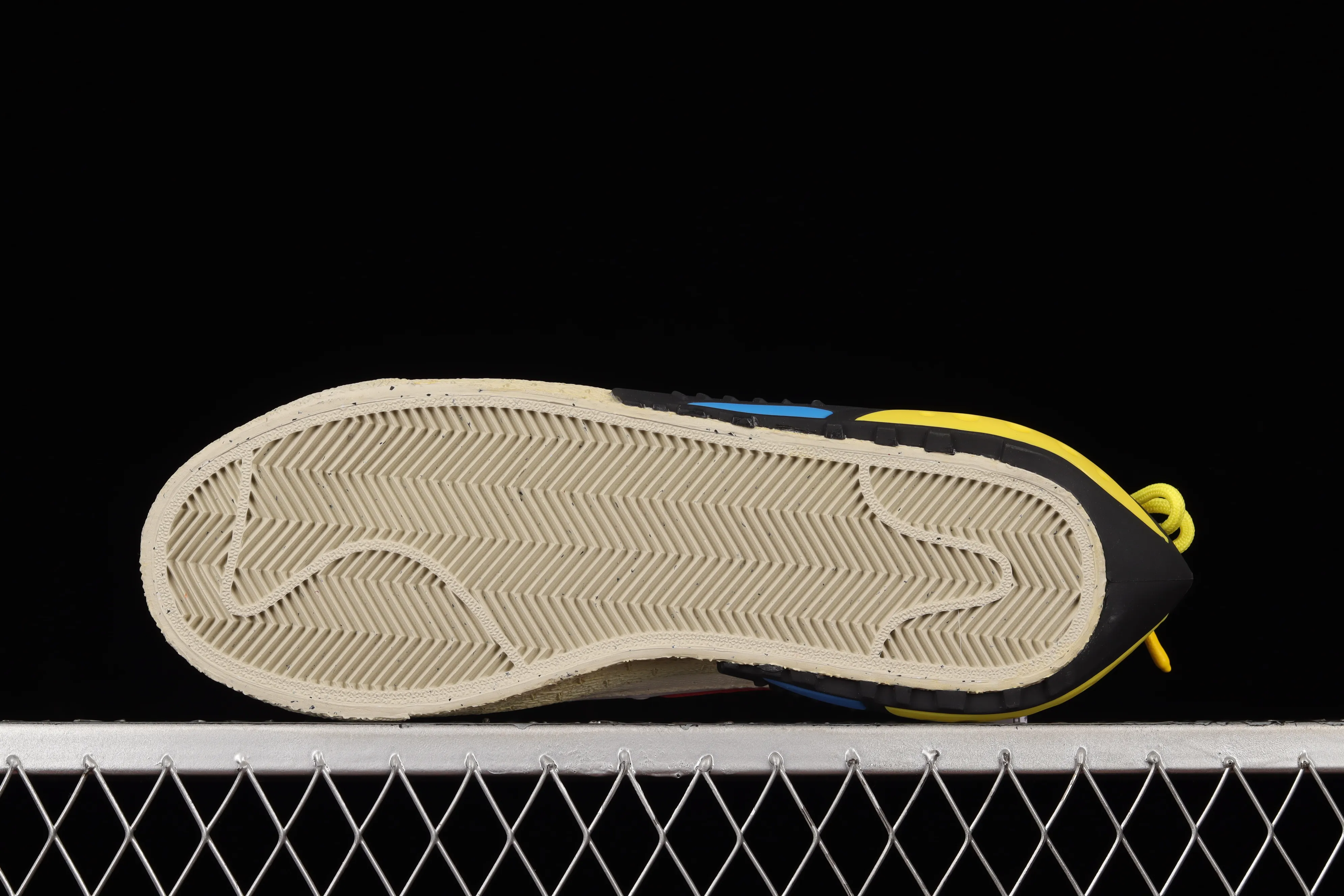 All categories Nk SB Dunk Series Nk SB Dunk Low low-top sneakers Cost-effective version OF x Nk Blazer Low joint model new deconstructed style pioneer low-top sneakers DM7901-200
